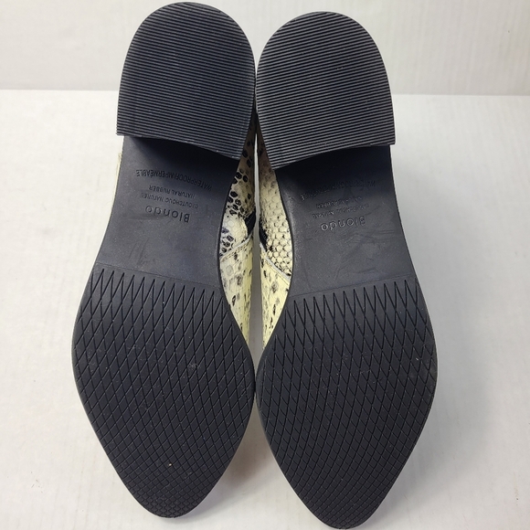 NWOT BLONDO elvina waterproof leather ankle booties - Picture 6 of 8